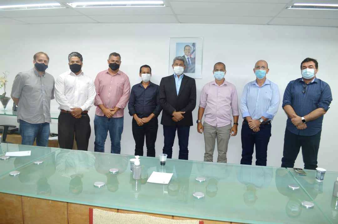 Camacã: A pedido do Prefeito Paulo do Gás, Colégio Polivalente será restruturado na área de esporte e construção de auditório